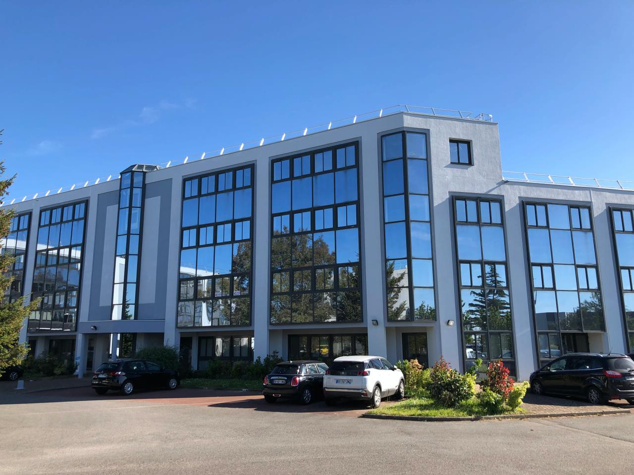 Bureau Bouguenais 82m² Location bureau Bouguenais Loire-Atlantique OLBUR2427690 0